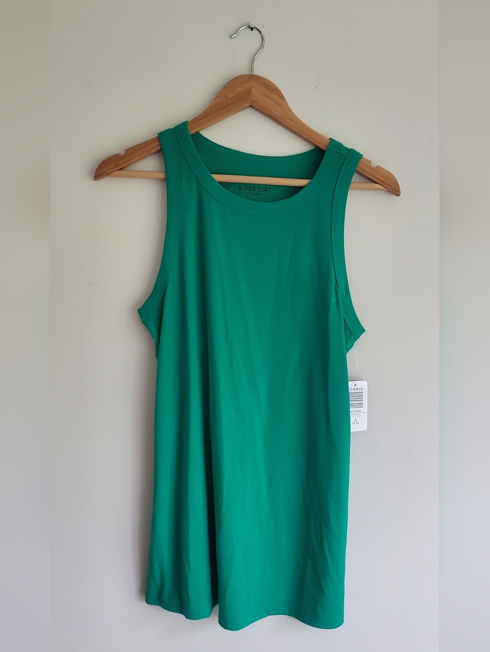 Torrid Super Soft High Neck Robbed Tank Top Size 1 Or 14/16